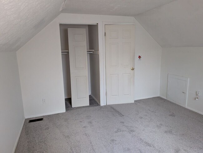 Building Photo - 2620 Lamborne Blvd