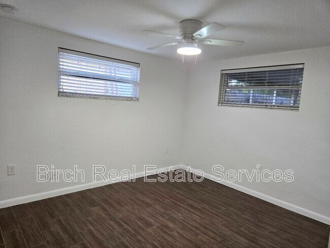 Building Photo - 6111 1st Ave