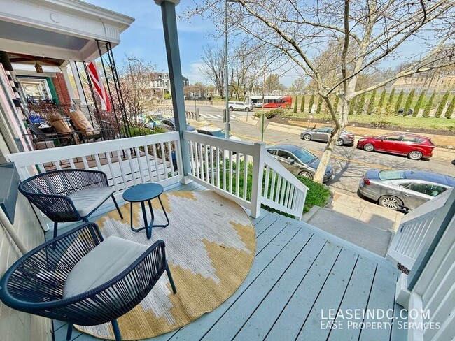 Building Photo - 159 V St NE