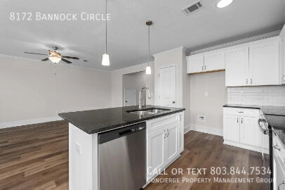 Building Photo - 8172 Bannock Cir