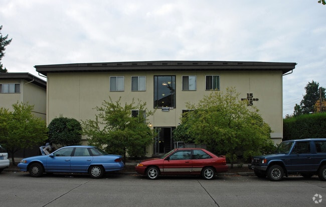 Building Photo - 1515 Hilyard St
