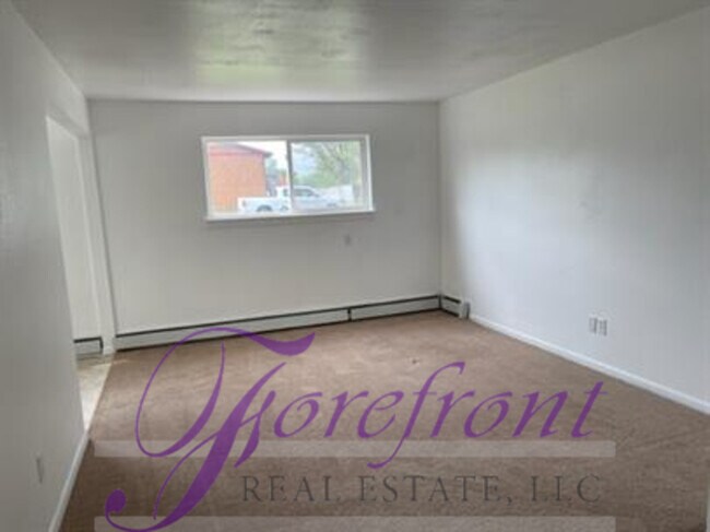 Building Photo - 202 California Trail