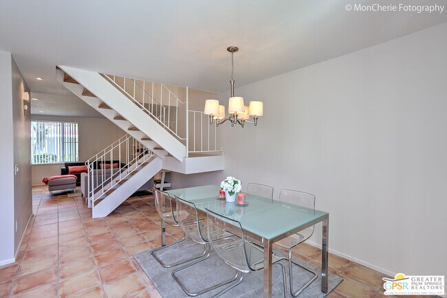 Building Photo - 2166 N Indian Canyon Dr