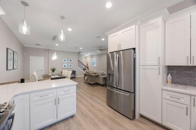 Building Photo - 789 Grand Cypress Ln