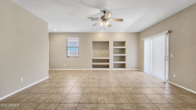 Building Photo - 12523 W Estero Ln