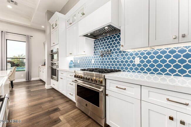 Building Photo - 5348 W Encanto Verde