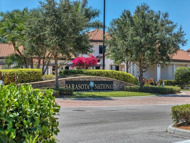 Building Photo - 10042 Crooked Crk Dr