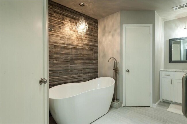Building Photo - 509 Indian Creek Dr