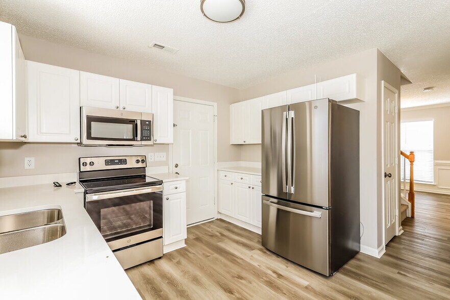 Building Photo - 4529 Capstone Dr