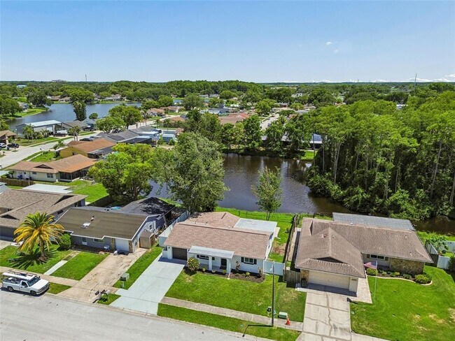 Building Photo - 8120 Brown Pelican Ave