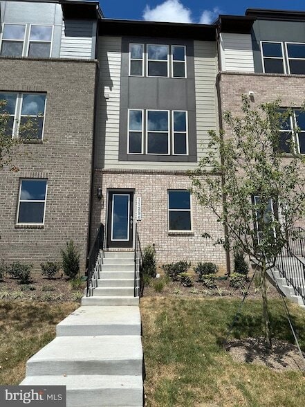 Building Photo - 11296 Aristotle St