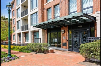 Building Photo - Gorgeous 2/2 with luxurious Lobby Level Condo in Hampden Row