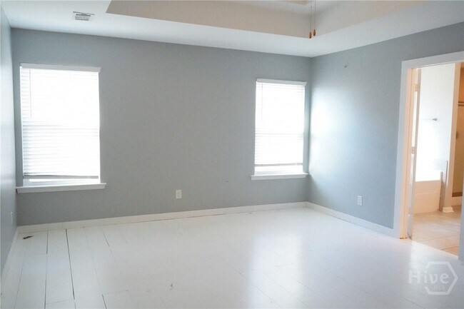 Building Photo - 103 Spoonbill Cir