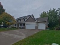 Building Photo - 2661 116th Ave NE