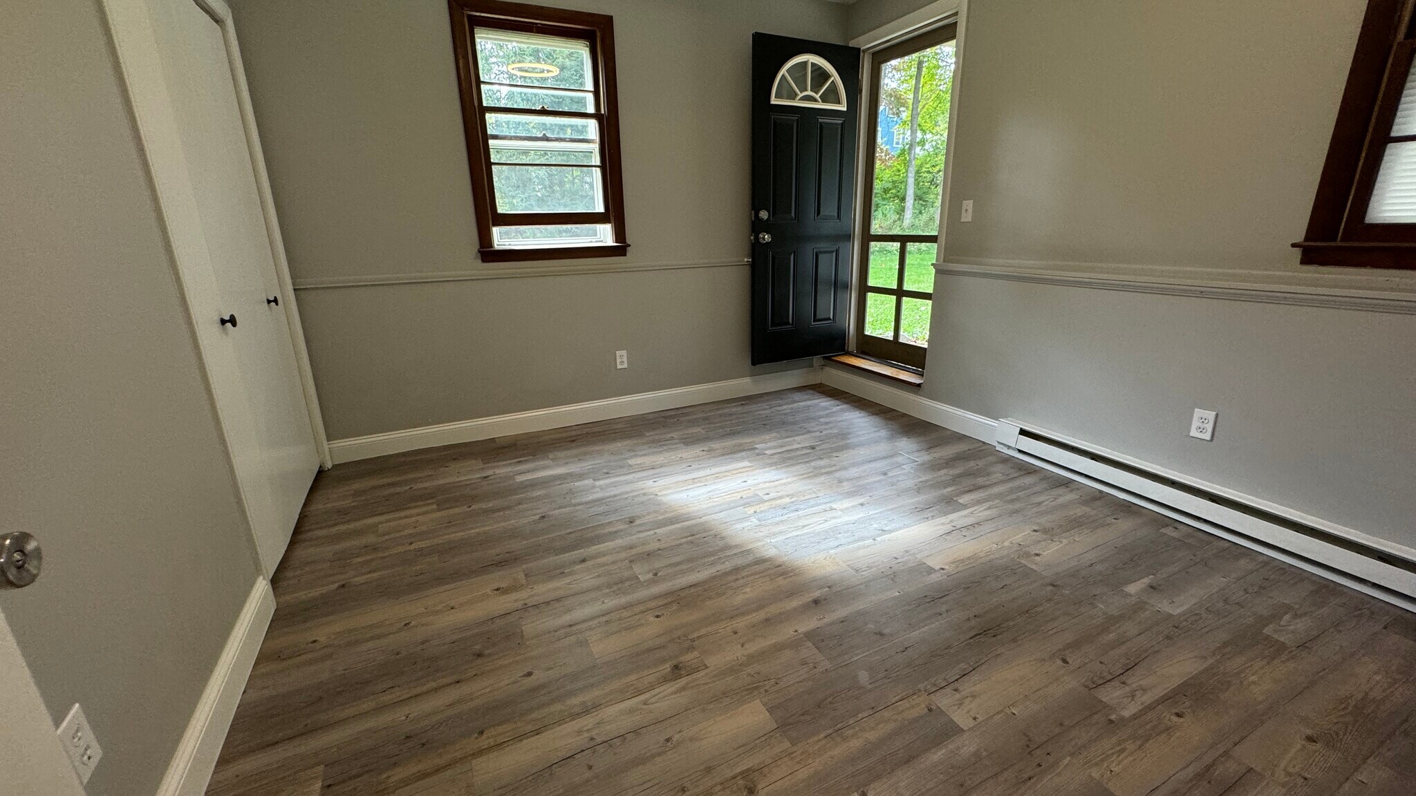 Building Photo - 6 Hisgen Ave