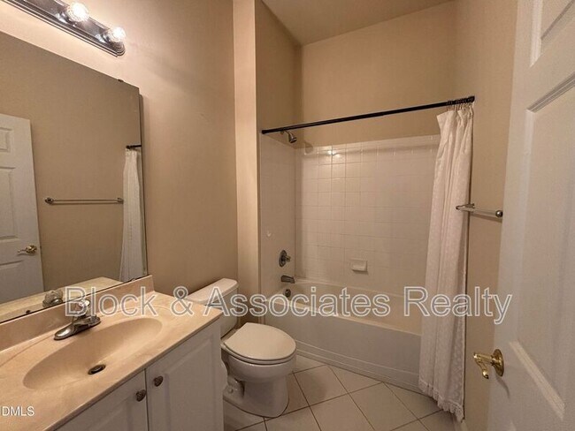 Building Photo - 11729 Broadfield Ct