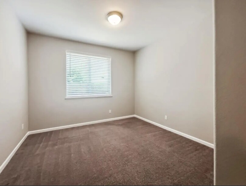 Building Photo - 8618 Litz Brothers Wy