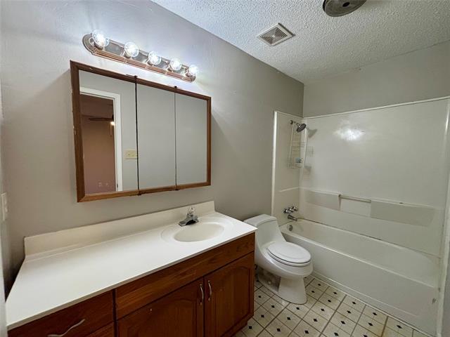 Building Photo - 3407 Durango Ln