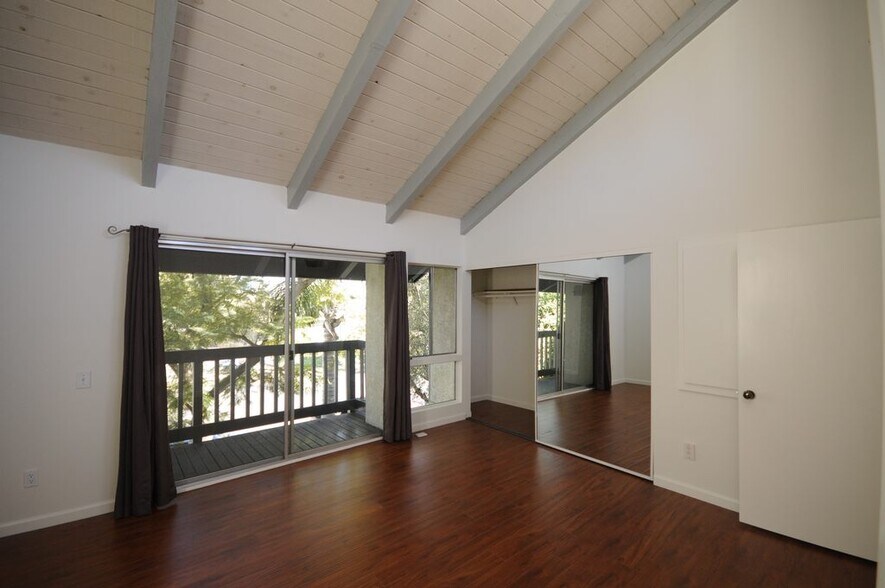 Master Bedroom - 1218 9th St