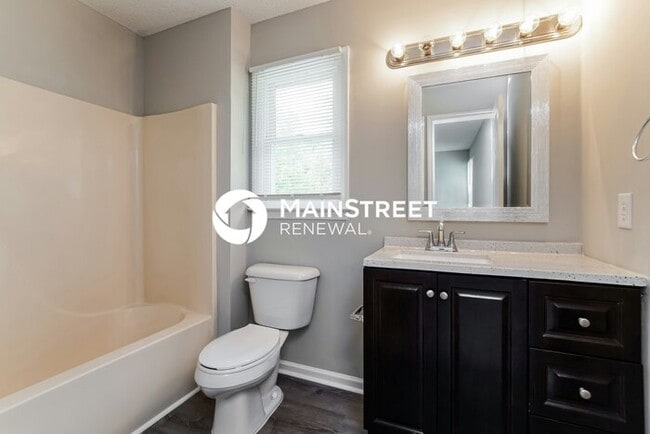 Building Photo - 3 Bedroom Pet-Friendly Home in ANGIER, NC ...