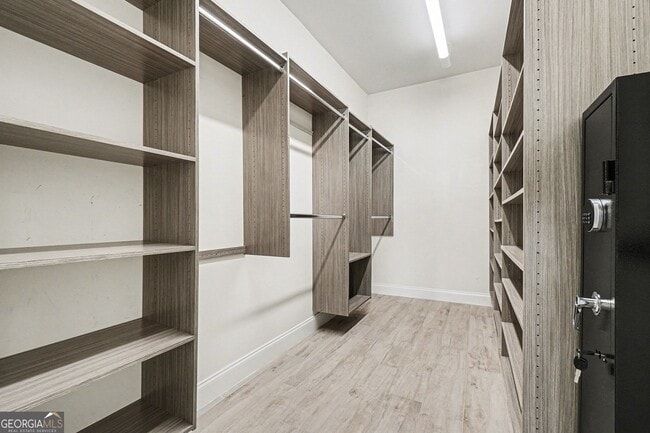 Building Photo - 1480 Norris Pl NW