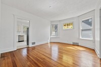 Building Photo - 3602 Linwood Ave