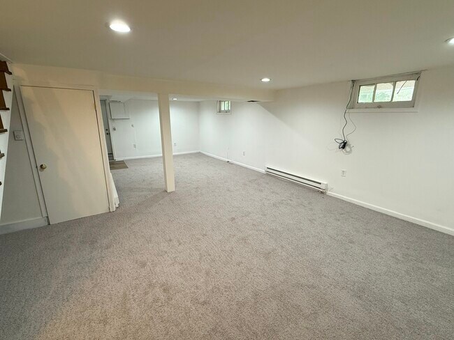 Building Photo - 5905 Loch Raven Blvd