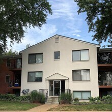 Building Photo - One bedroom condo in Leesburg