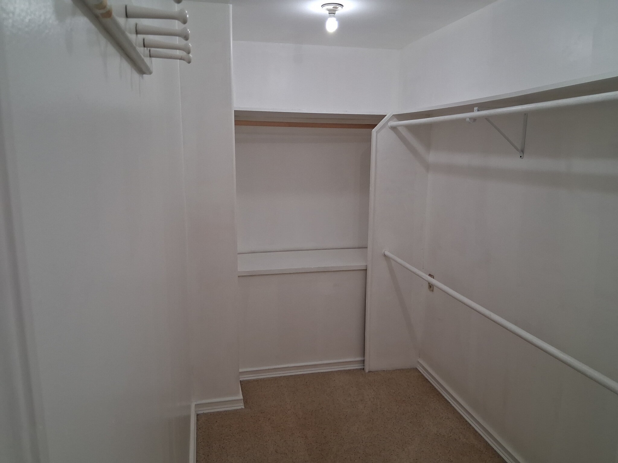 Closet - 1749 Avocado Rd