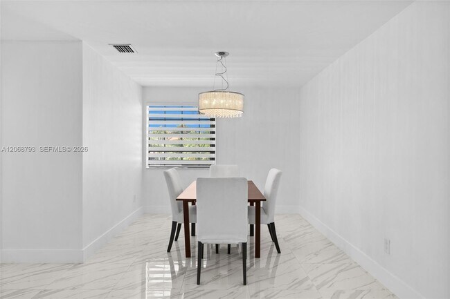 Building Photo - 3549 Magellan Cir
