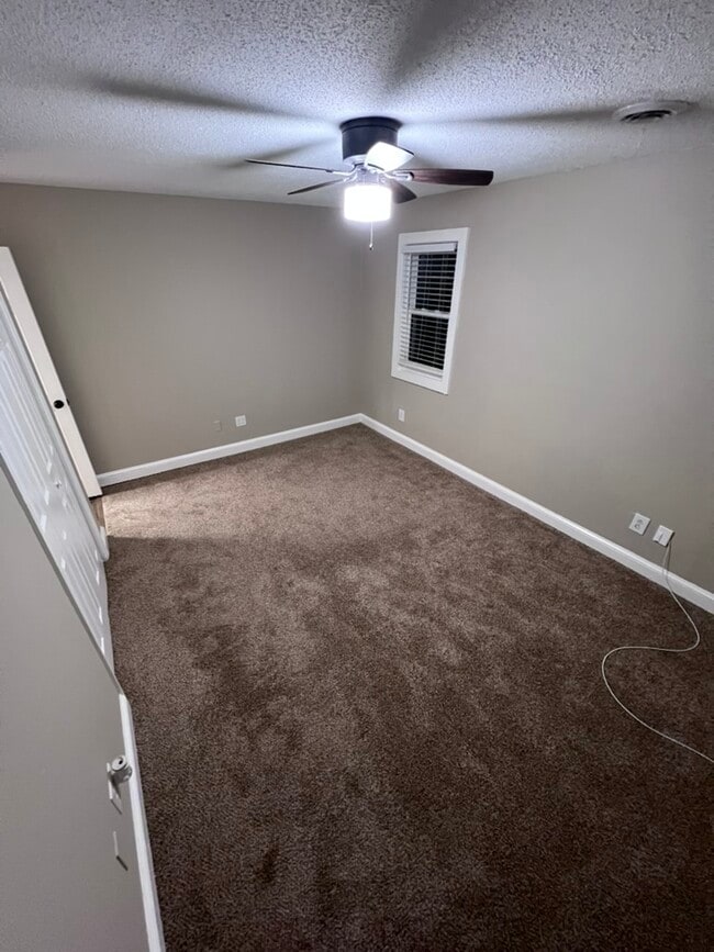 Building Photo - 4100 Pittsford Rd