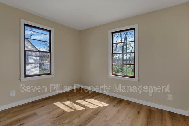 Building Photo - 406 Beechtree Rd