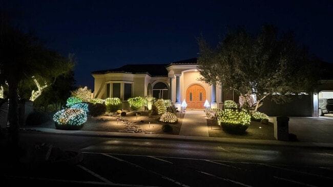 Building Photo - 12838 E Altadena Dr