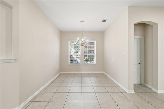 Building Photo - 304 Sir Brine Dr