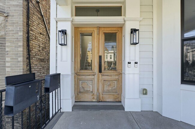 Building Photo - 2602 Palisade Ave