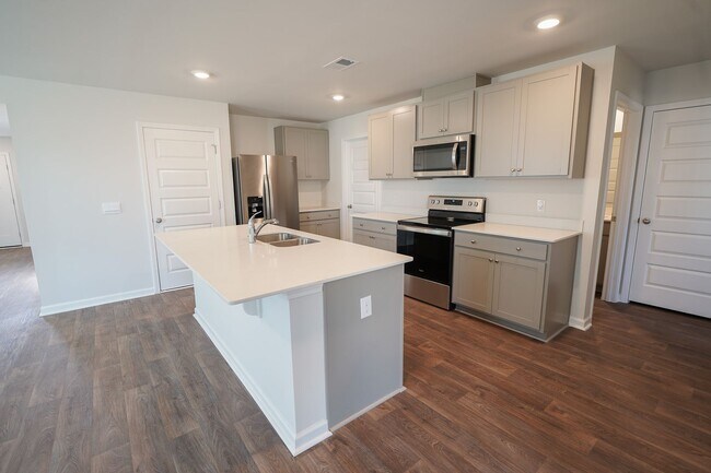 Building Photo - Coming Available!