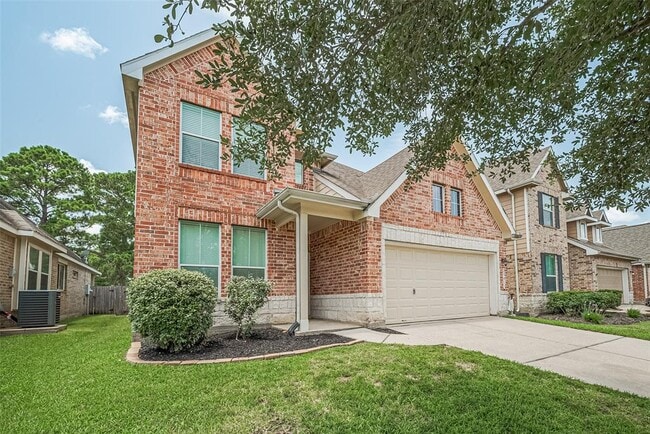 Building Photo - 23611 Plantation Pines Ln