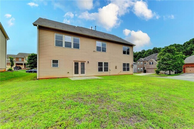 Building Photo - 4228 Woods Creek Ln