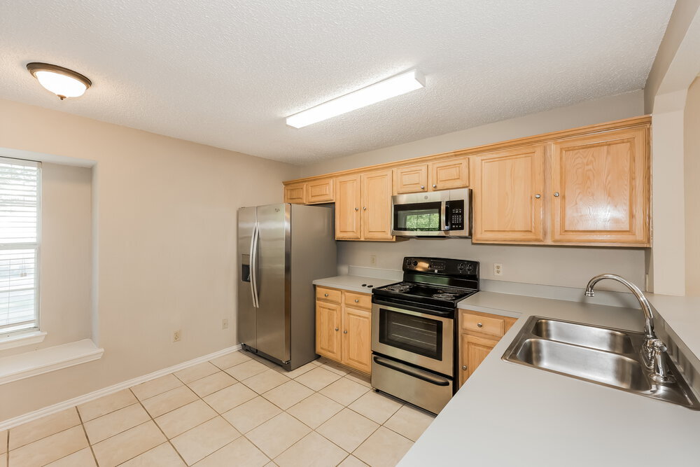 Building Photo - 6205 Vista Wood Dr