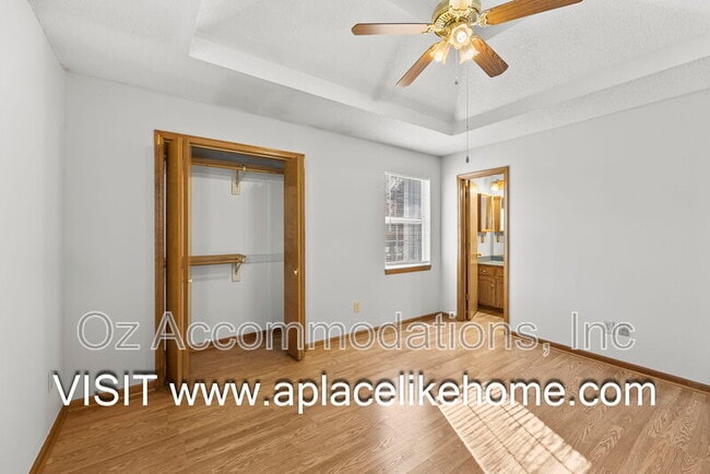 Building Photo - 1225 E Butterfield Pl