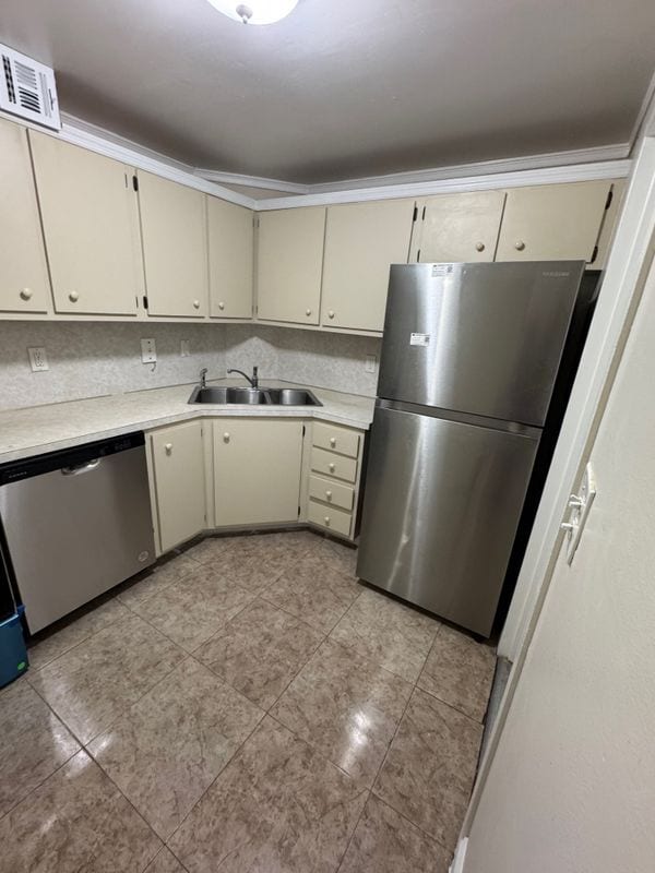 Building Photo - 3101 Oakland Shores Dr