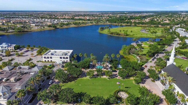 Building Photo - 10437 SW Captiva Dr