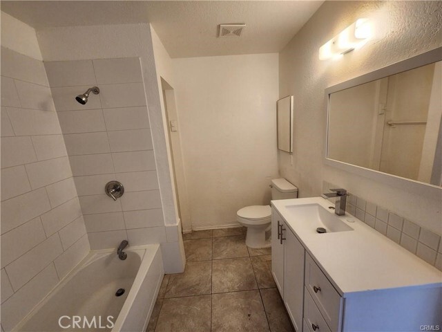 Building Photo - 13700 Quinta Way