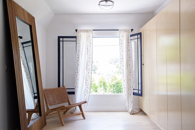 Master Bedroom - 3625 Edenhurst Ave