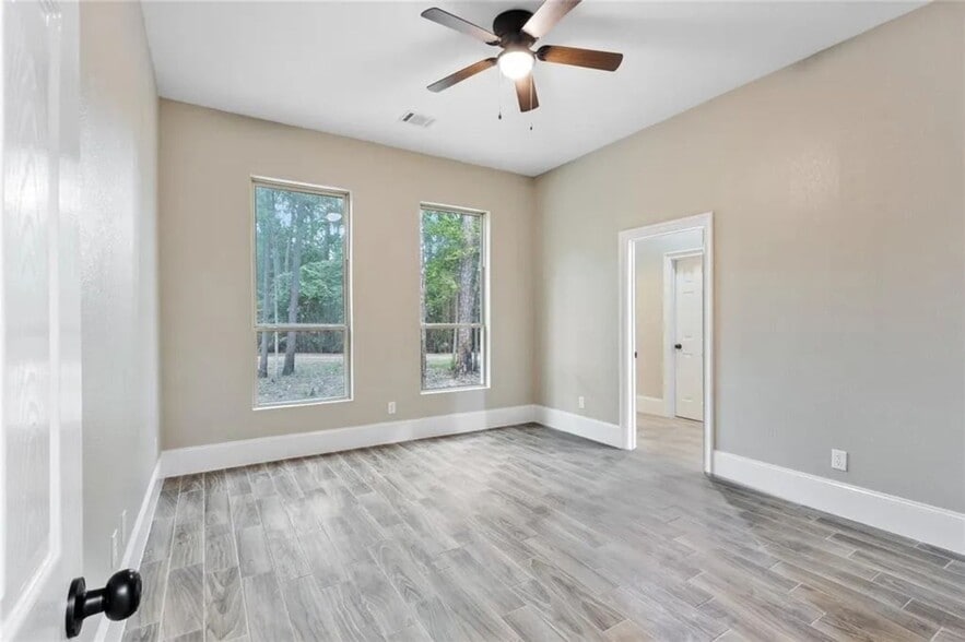 Building Photo - 17324 E Holly Hill Dr