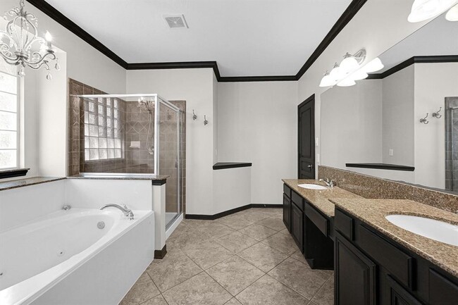 Building Photo - 18126 Billabong Crescent Ct