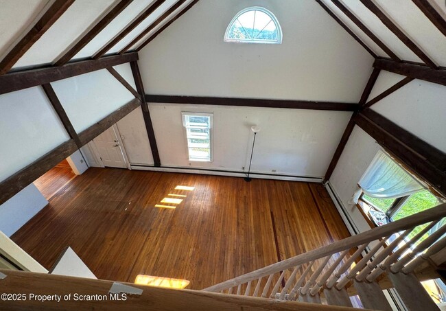 Building Photo - 394 Dennis Rd