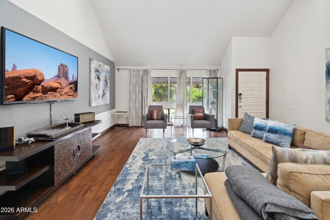 Building Photo - 7306 E Rancho Vista Dr