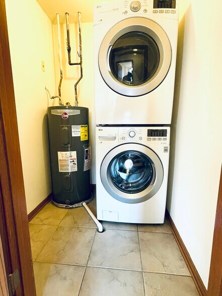 Laundry room, in-unit washer&dryer - 2453 S Archer Ave