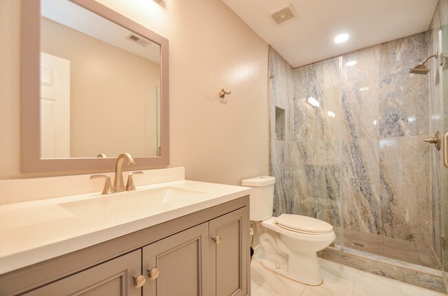 Building Photo - 9518 Prairie Dale Ct